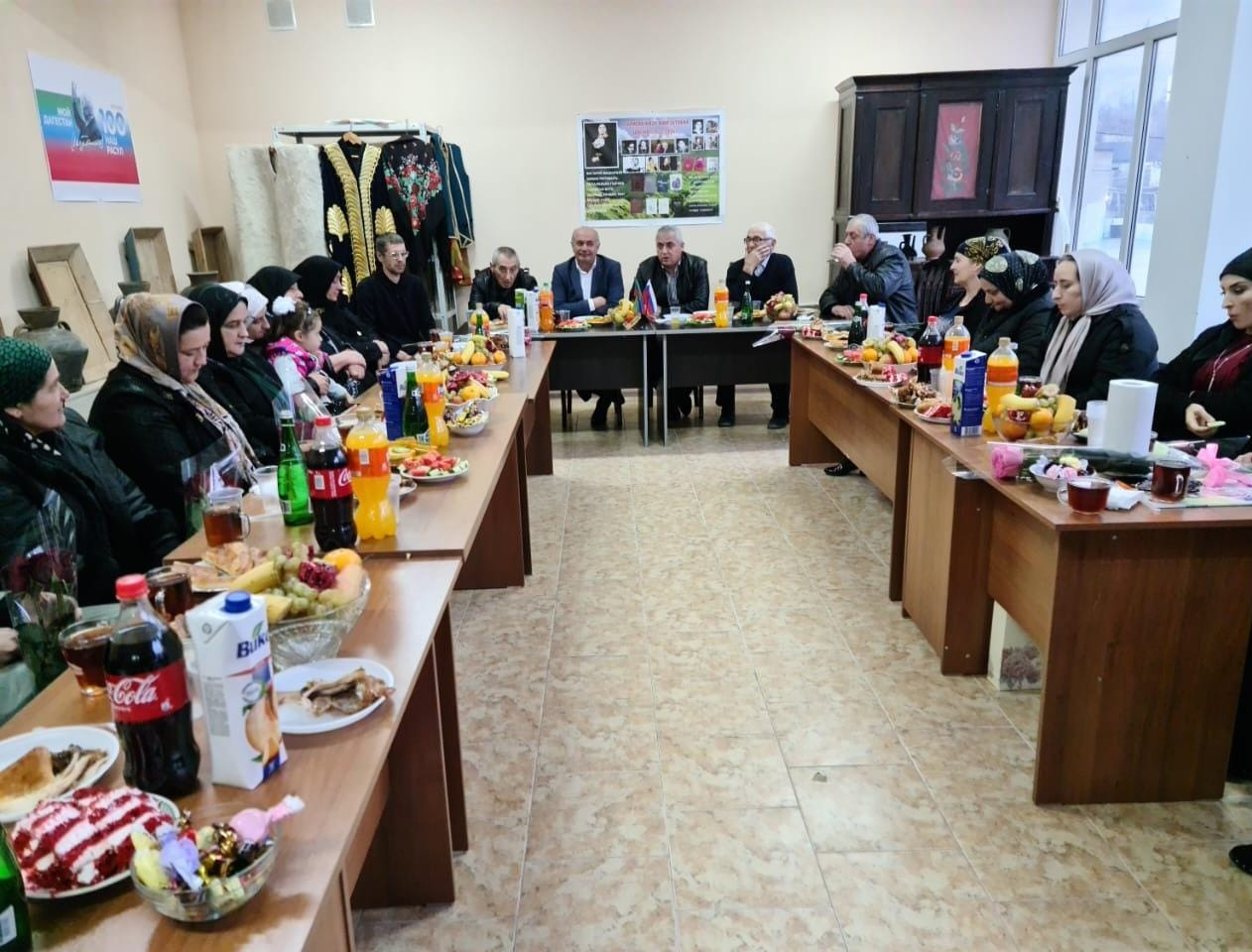 Встреча с семьями молизованных военнослужащих..