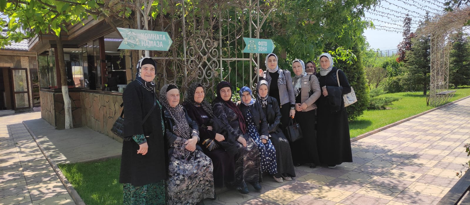 В КЦСОН Казбековского района в рамках проекта «Старшее поколение» реализуют программу «Социальный туризм»