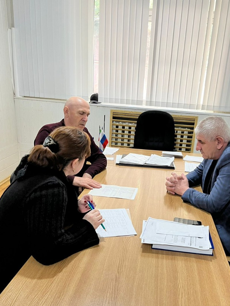 Выявления одиноких граждан.