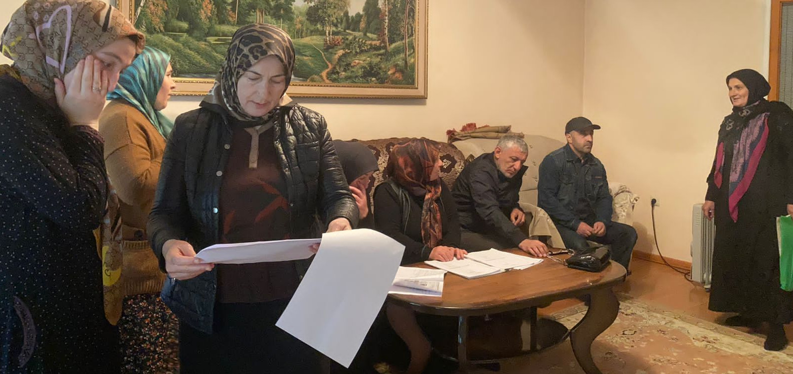 В Игали Гумбетовского района социальные работники Минтруда РД навестили семьи бойцов, находящихся в зоне специальной военной операции