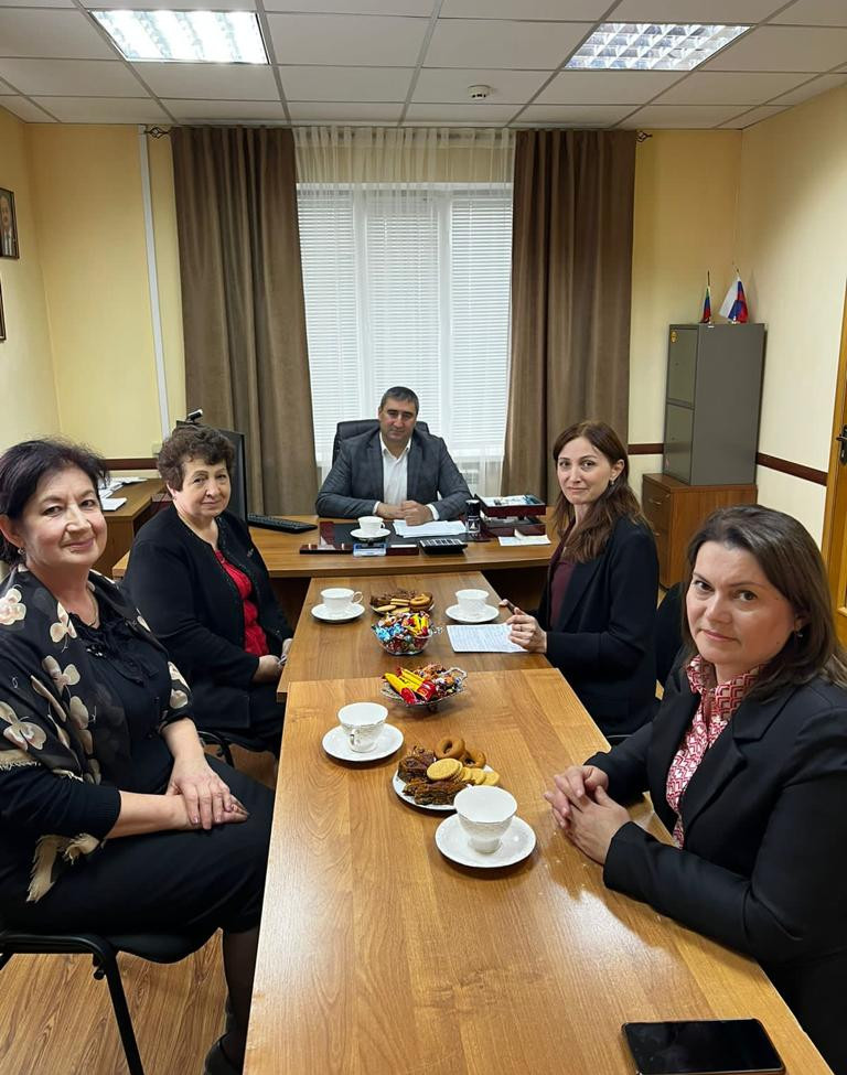 КРУГЛЫЙ СТОЛ КО ДНЮ СЕМЬИ!