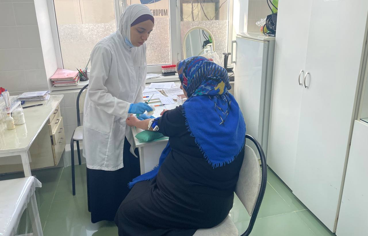 Столичный центр социального обслуживания граждан пожилого возраста и инвалидов в рамках проекта «Старшее поколение» в текущем году обслужил 39 человек