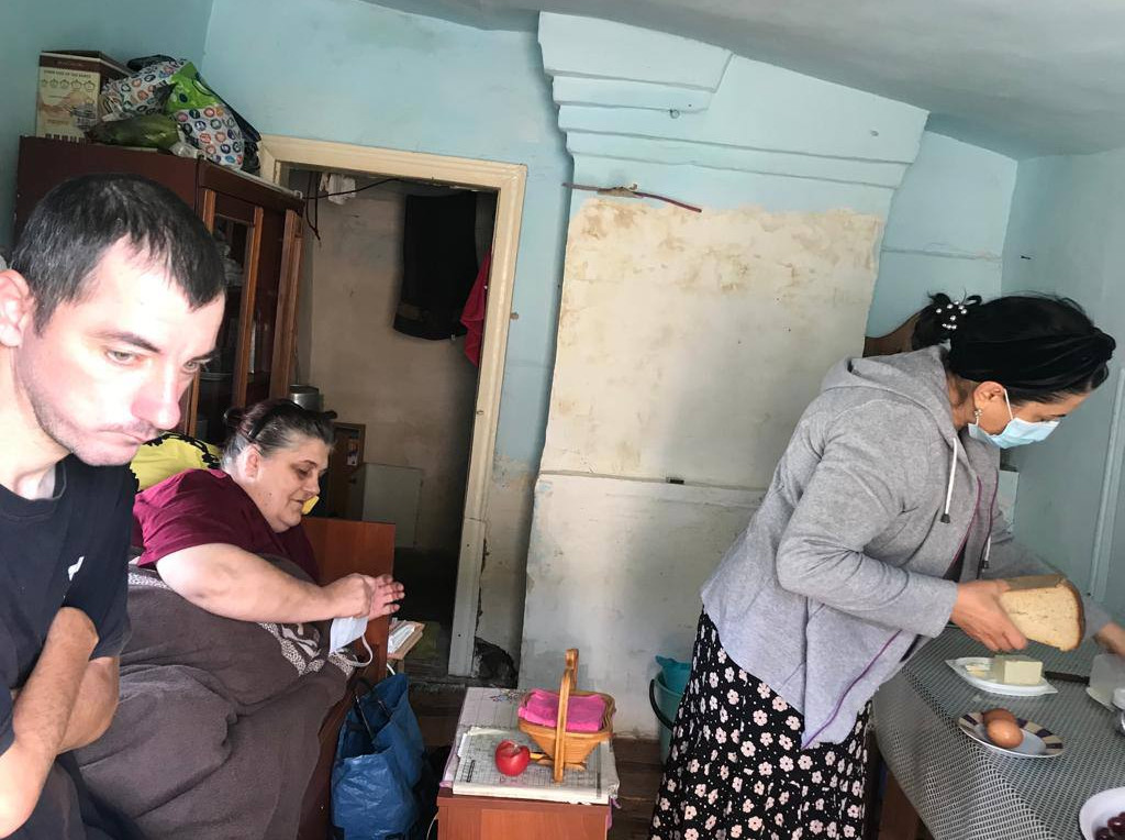 Рабочие будни социального работника.