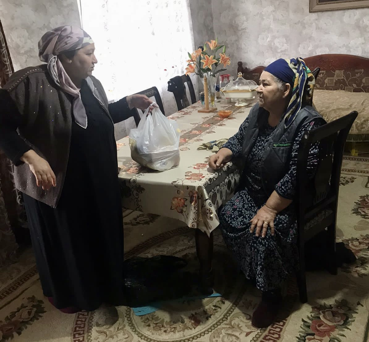 09.11.2022г. Устарханова А.М. выезд соц. раб