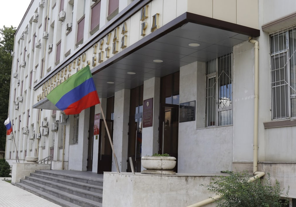 Разъяснение Минтруда Дагестана о порядке предоставления выплат семьям мобилизованных и принимающих участие в СВО на добровольной основе.