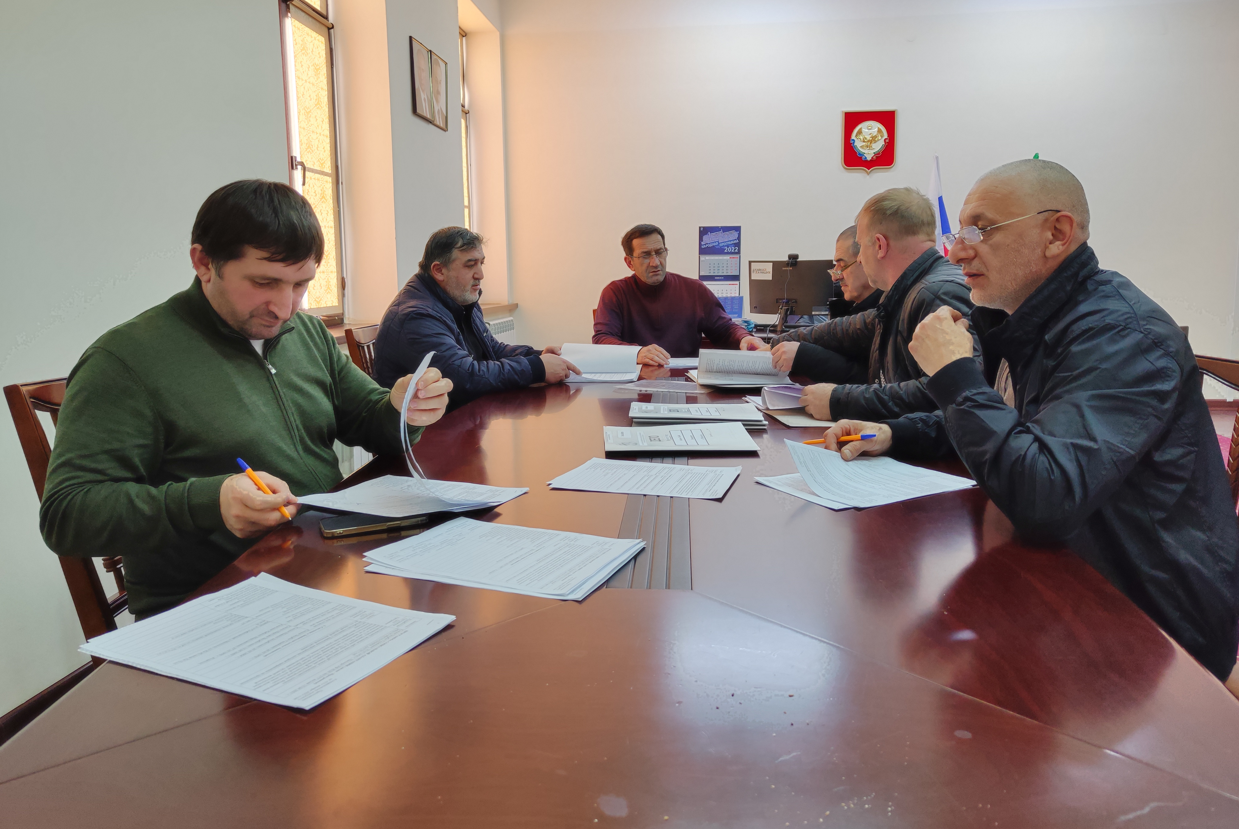 Заседание комиссии по соц контракту.