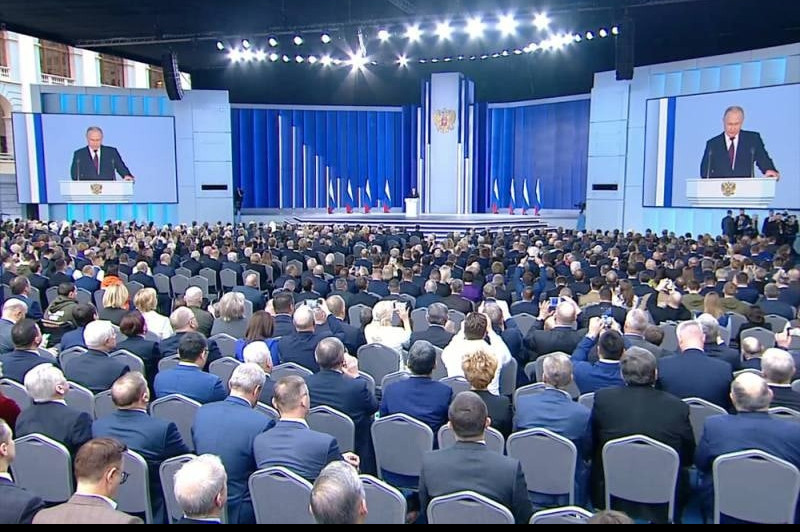 Владимир Путин предложил создать специальный государственный фонд для помощи семьям погибших бойцов и ветеранов СВО