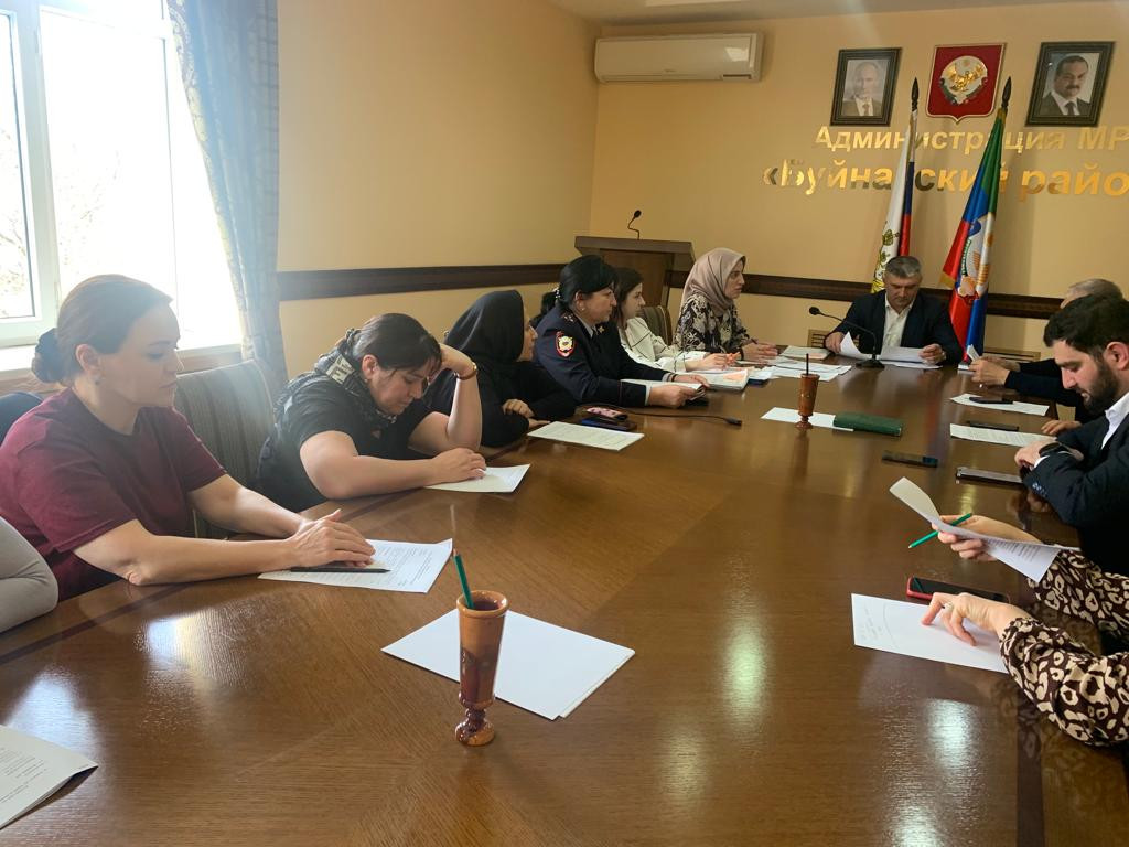 ЗАСЕДАНИЕ КОМИССИИ ПО ДЕЛАМ НЕСОВЕРШЕННОЛЕТНИХ!