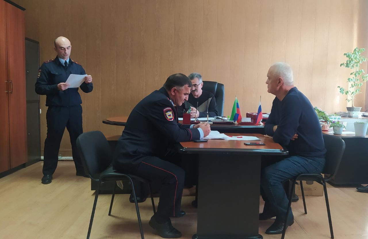 УЧАСТИЕ В ЗАСЕДАНИИ ПО ПРОФИЛАКТИКЕ ПРАВОНАРУШЕНИЙ СРЕДИ НЕСОВЕРШЕННОЛЕТНИХ