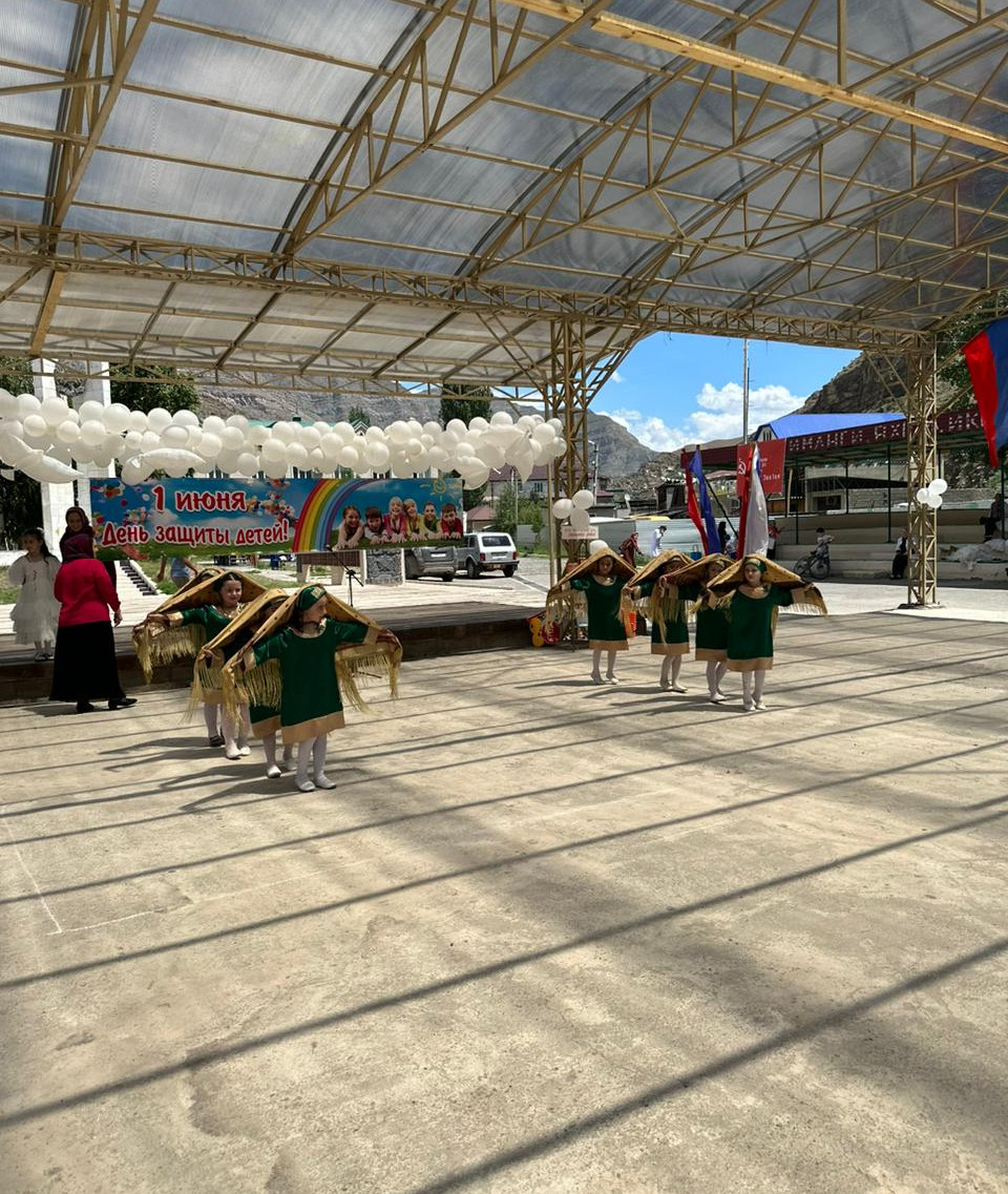 С Международным днем защиты детей!