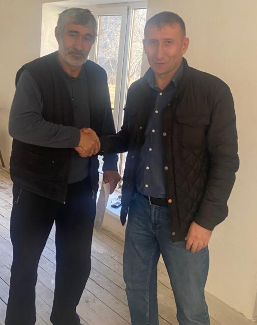 Вручение  «Свидетельства  о предоставлении безвозмездной субсидии на приобретения жилья»