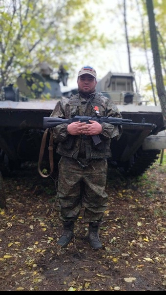 Гаджиев Магомеддибир Ибрагимович выходец из Хунзахского района награждён медалью Жукова.