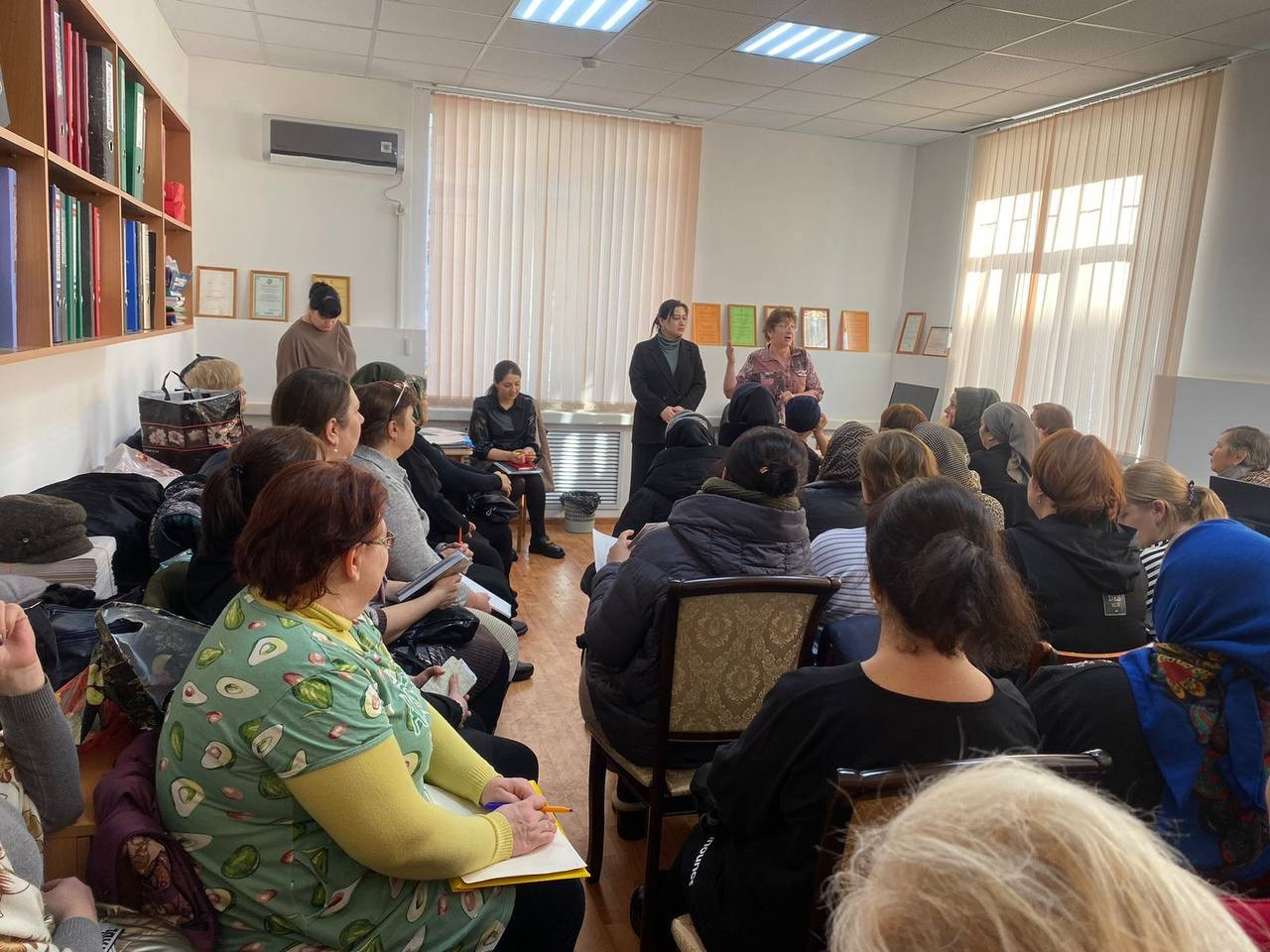 Еженедельное совещание.