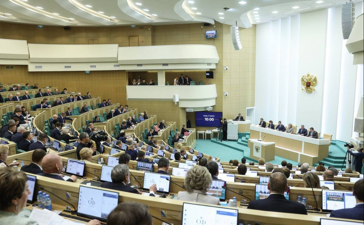 Совет Федерации одобрил пакет законов об упрощении процедур признания бойцов пропавшими без вести и погибшими