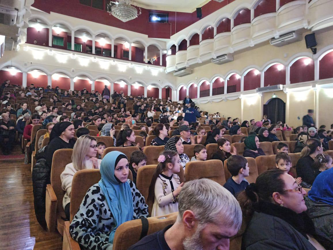 Новогодние мероприятия для детей мобилизованных.