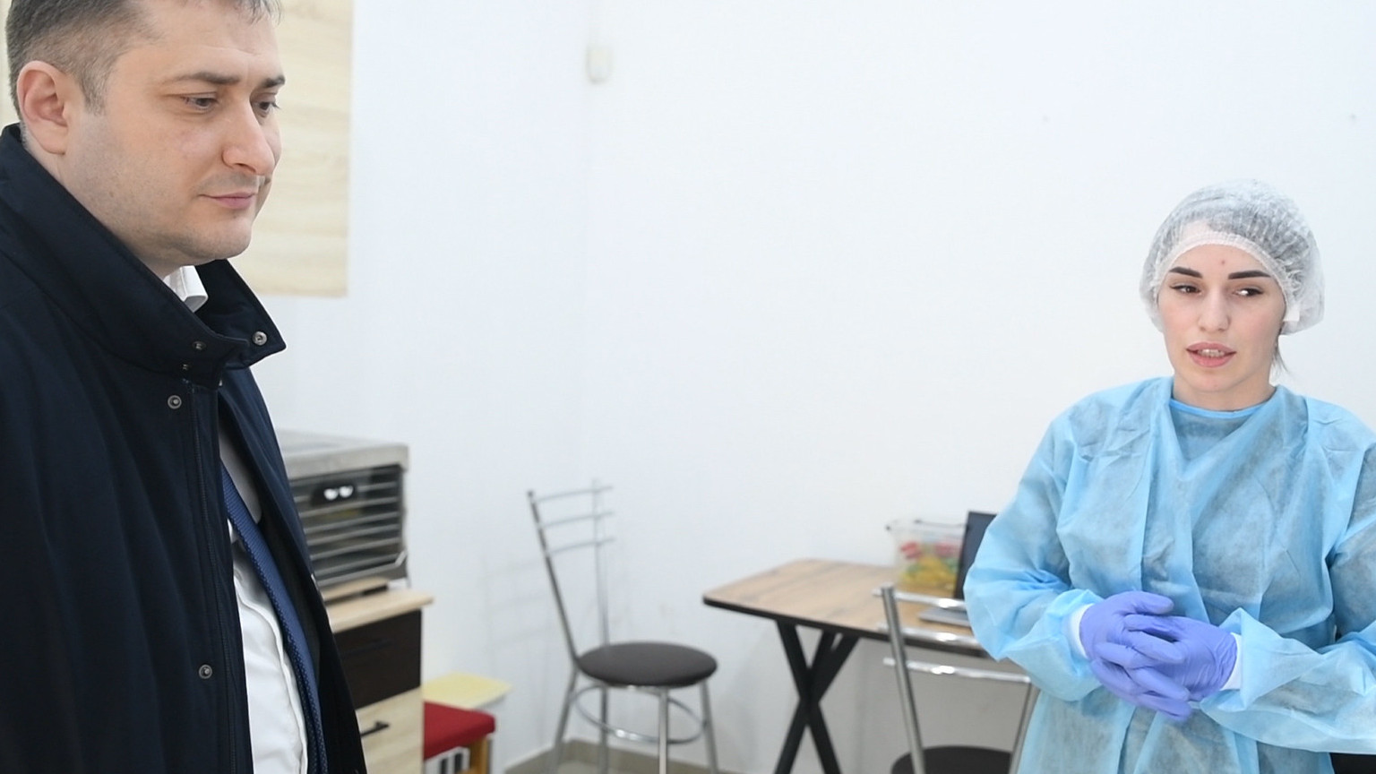 МУРАД КАЗИЕВ ПРОИНСПЕКТИРОВАЛ ХОД РЕАЛИЗАЦИИ ПРОЕКТА "СОЦИАЛЬНЫЙ КОНТРАКТ" В ИЗБЕРБАШЕ