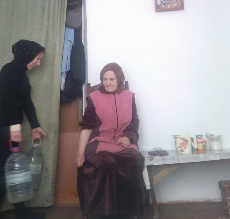 Доставка воды.