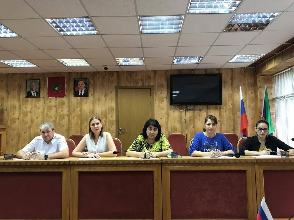 Вступительная комиссия.