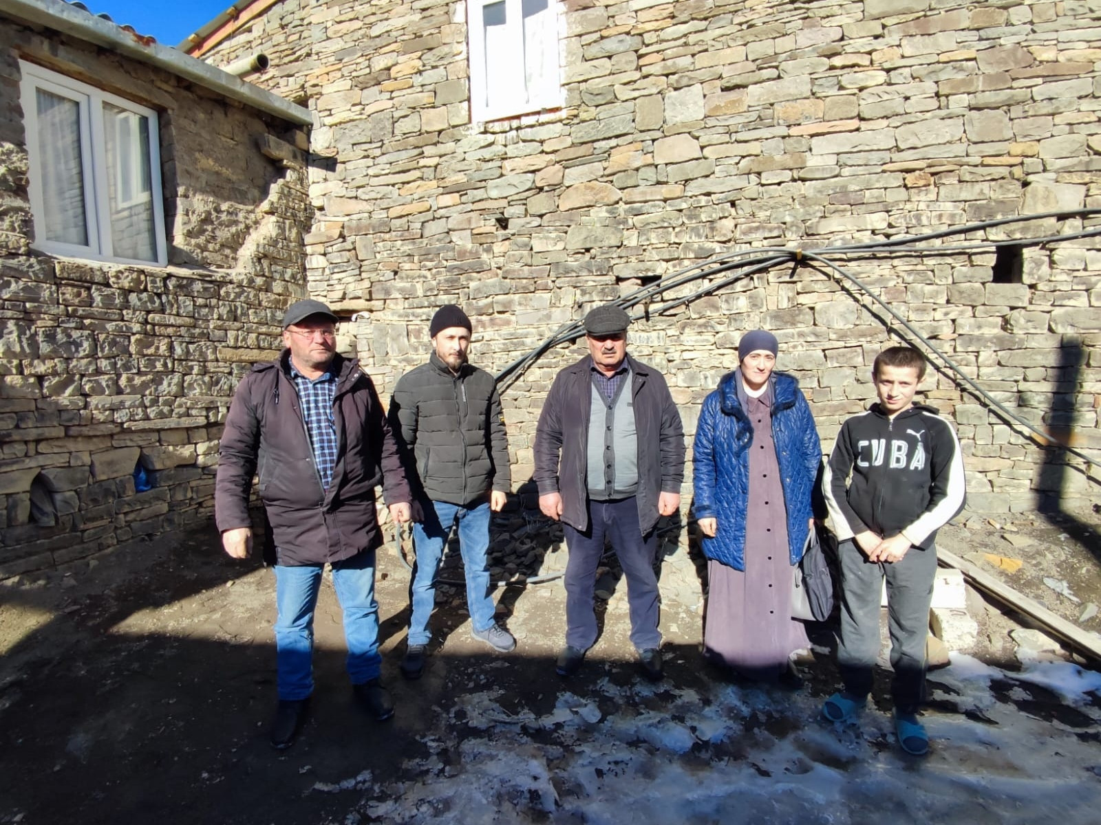 Посещение работниками социального обслуживания и других социальных служб Агульского района семей военнослужащих, принимающих участие в СВО на Украине.