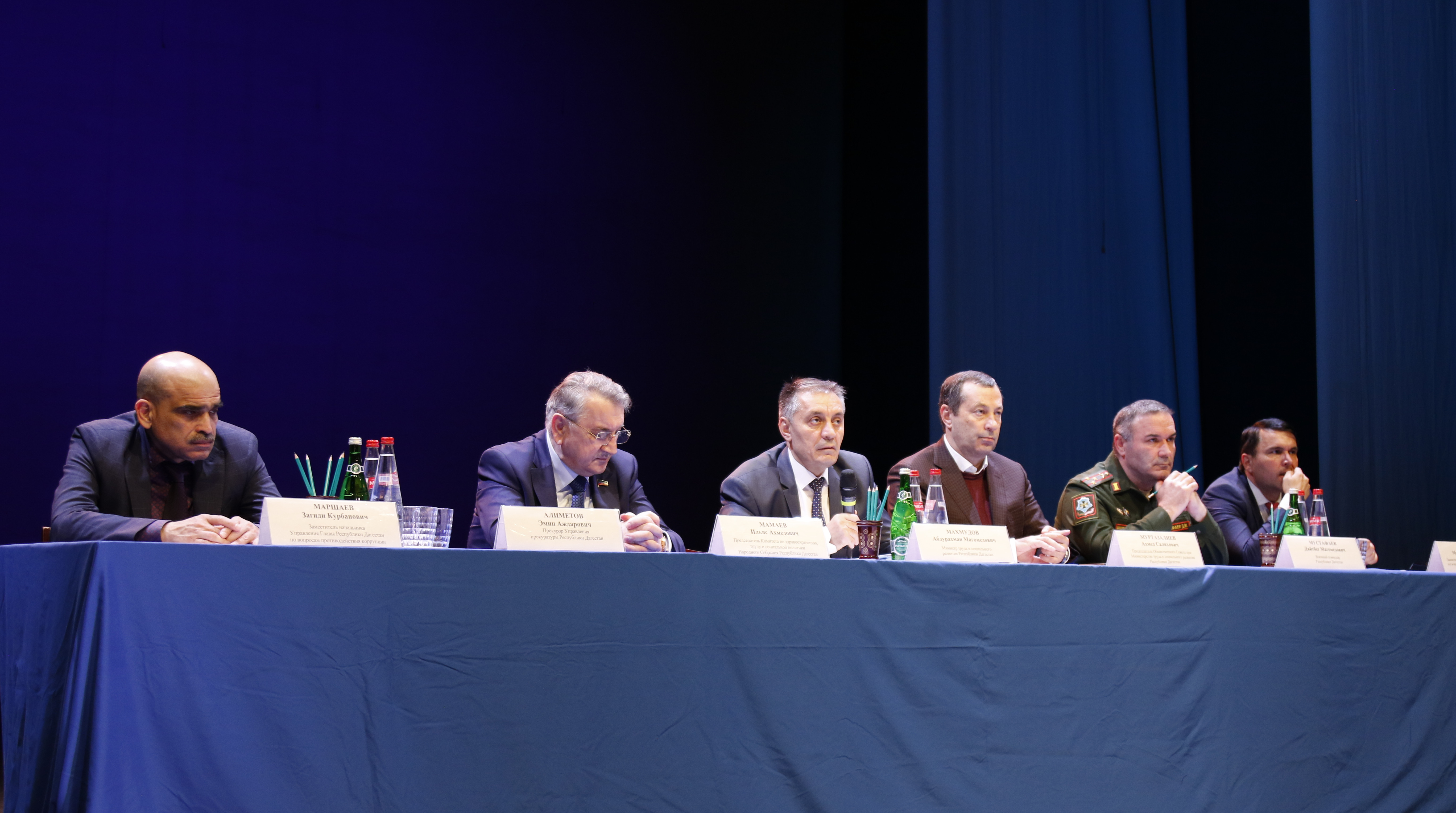 На совещании Минтруда Дагестана обсудили вопросы деятельности подведомственных учреждений