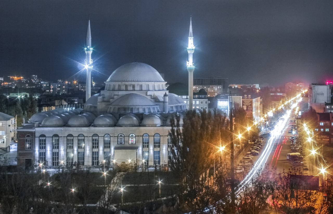 С ПРАЗДНИКОМ УРАЗА БАЙРАМ!