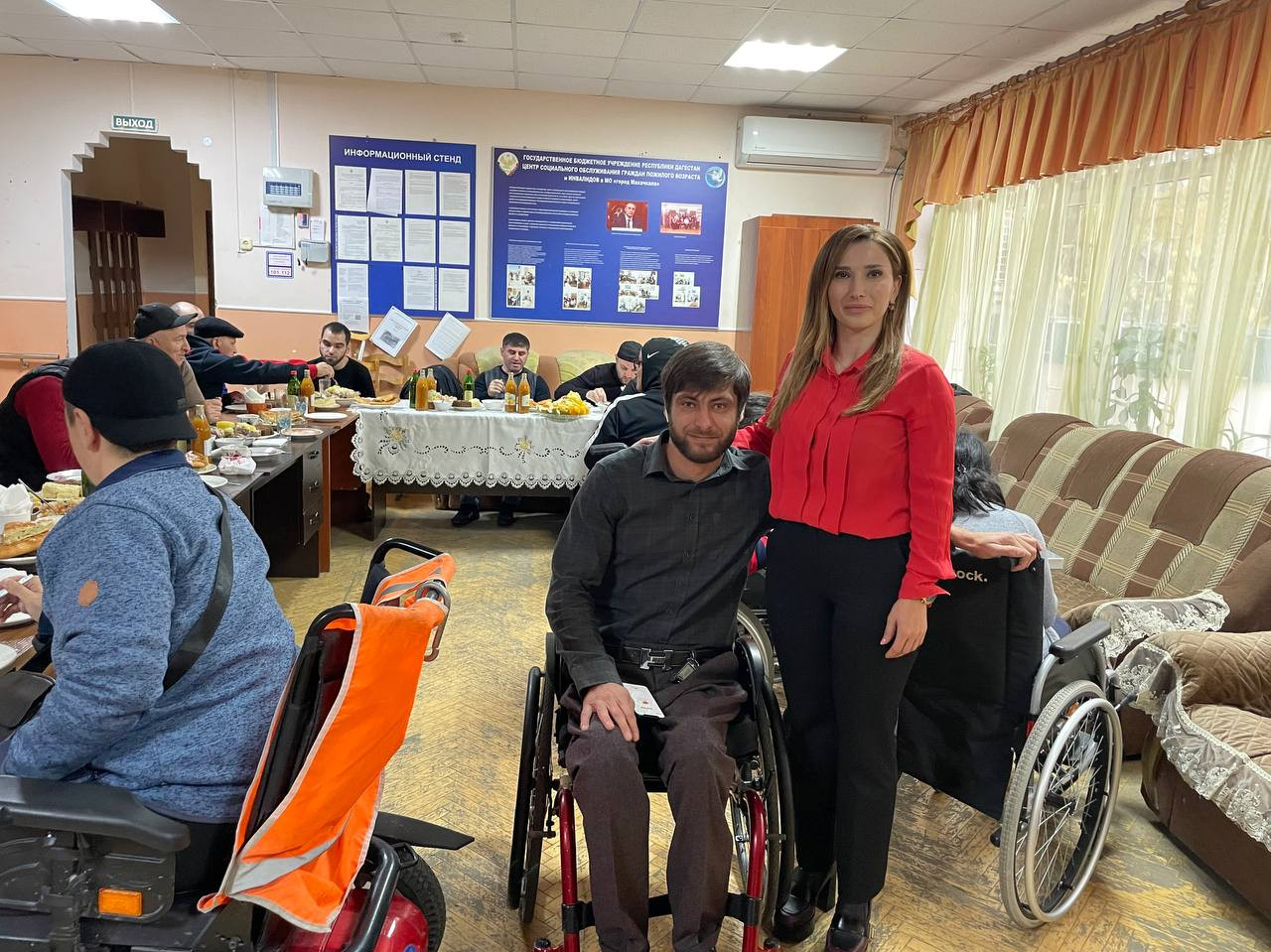 Коллектив Центра обслуживания граждан пожилого возраста г.Махачкалы организовал праздник для подопечных с ограниченными возможностями