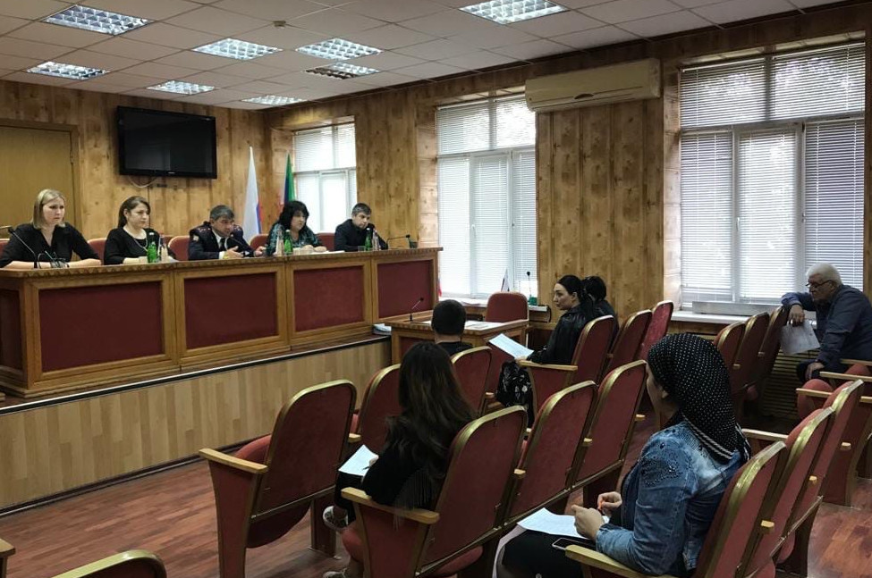 Участие в очередном заседании КДН и ЗП Кизлярского района.