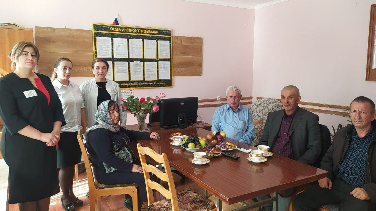 БУДНИ ОТДЕЛЕНИЯ ДНЕВНОГО ПРЕБЫВАНИЯ ПОЖИЛЫХ ГРАЖДАН И ИНВАЛИДОВ