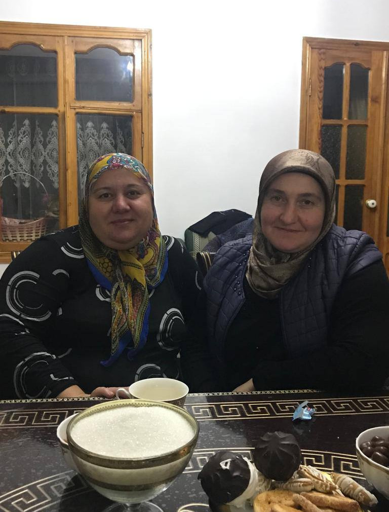 Оказывает систематическое  содействие в решении бытовых проблем и при оформлении документов семье мобилизованного.