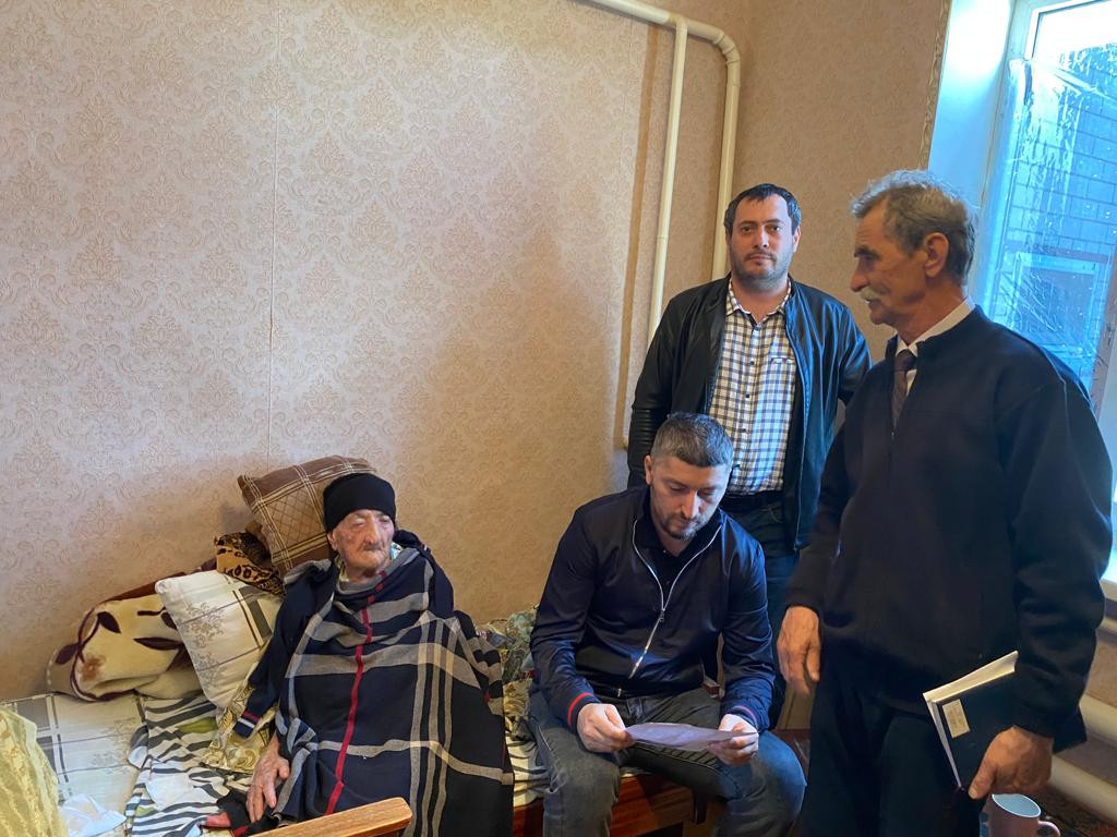 Посещение вдов участников и инвалидов ВОВ