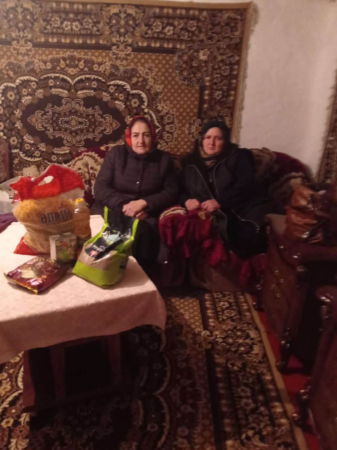 Социальные работники Минтруда Дагестана посетили семьи мобилизованных граждан в Агульском районе