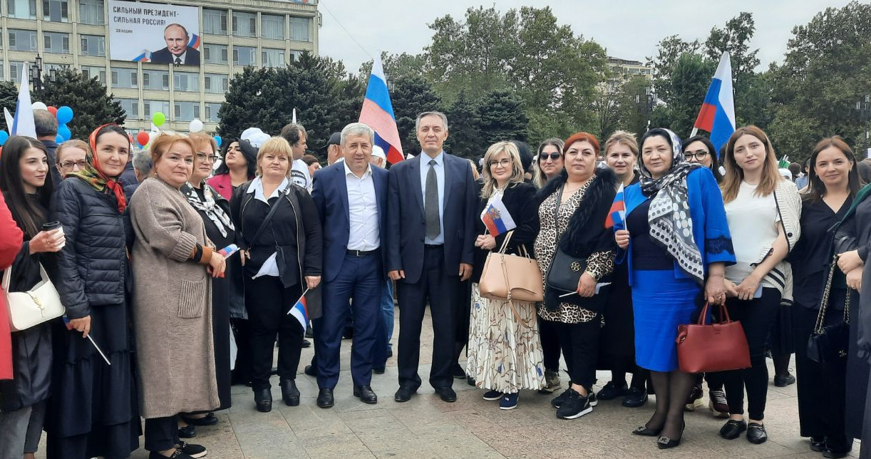 В единстве-наша сила!