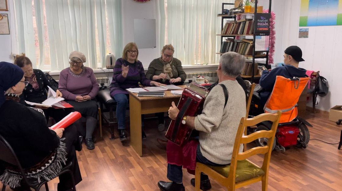 Отделение граждан пожилого возраста и инвалидов в полустационарной форме.