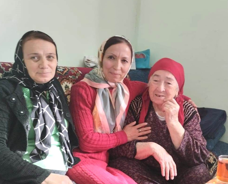 Социальные работники Дахадаевского КЦСОН применяют инновационные технологии