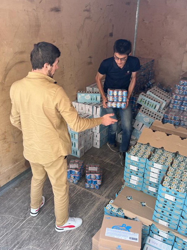 Меценат из Москвы обеспечил подопечных Дома-интерната «Забота» детским питанием