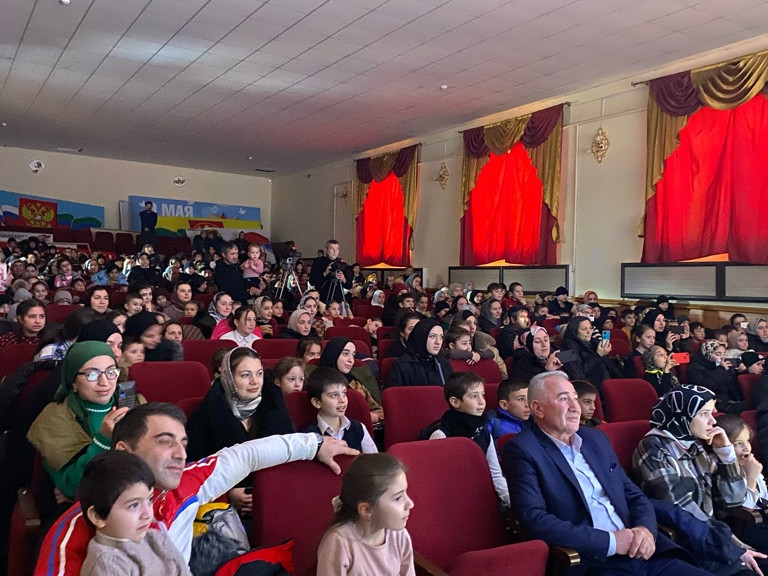 В ГБУРДКЦСОН в м/о Ботлихский район