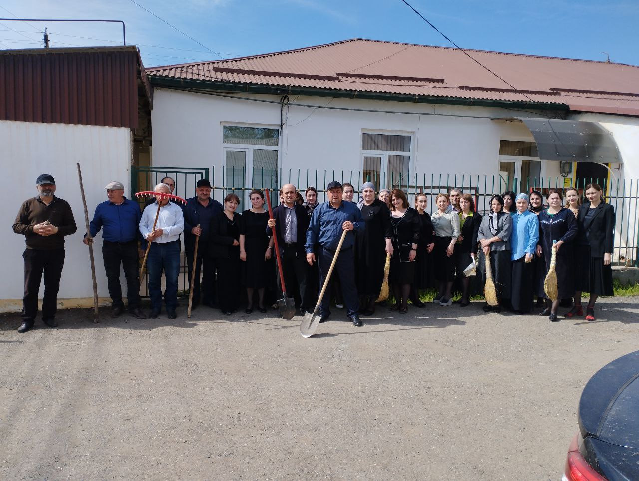 УЧАСТИЕ В СУББОТНИКЕ