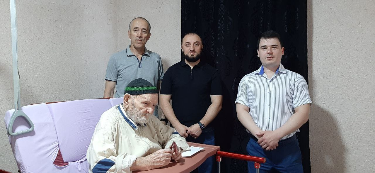 Вручение участнику ВОВ единовременной денежной выплаты