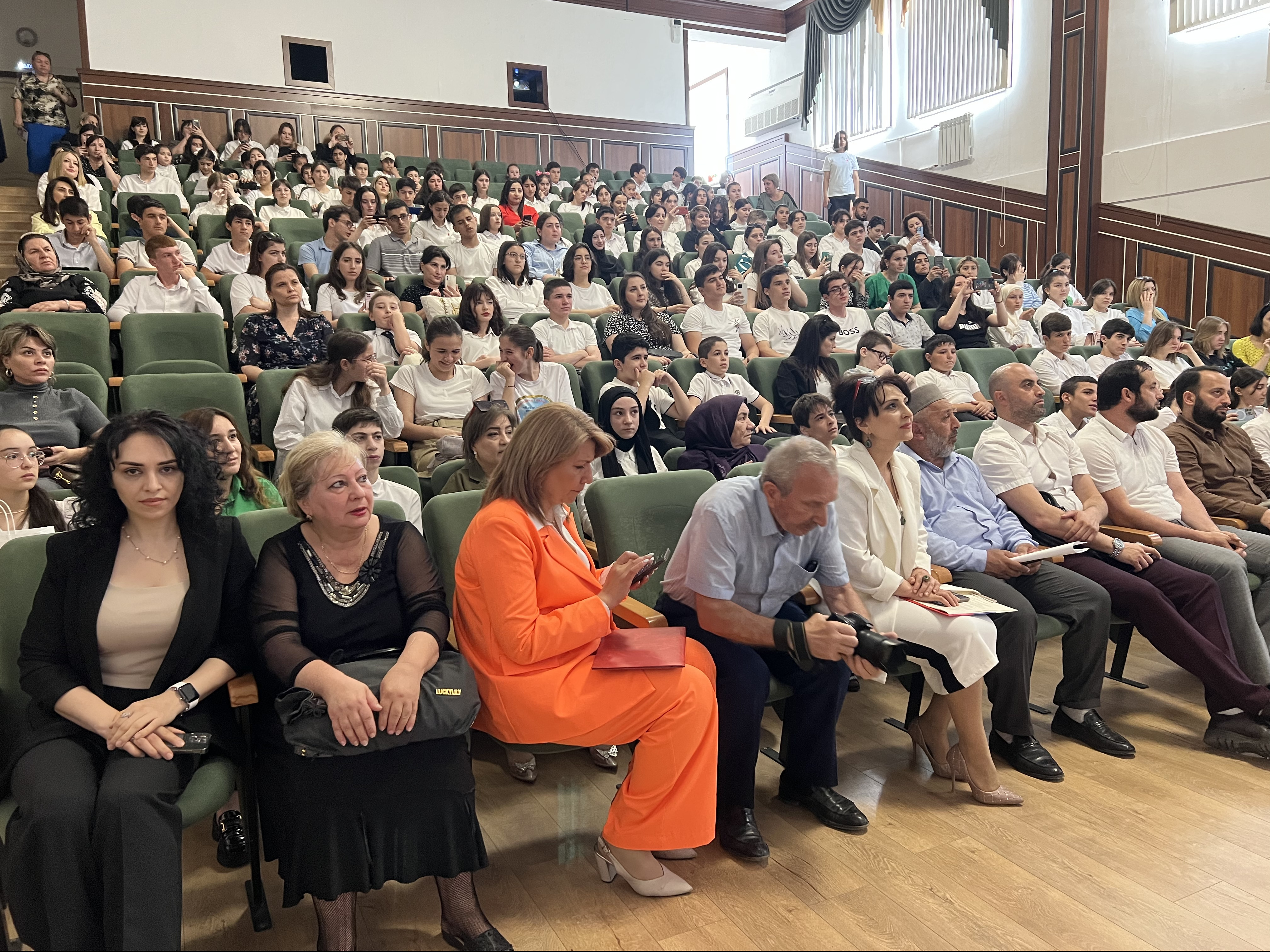 ИНФОРМАЦИЯ о проведении ярмарки вакансий для несовершеннолетних граждан  «Тур-мир возможностей!»