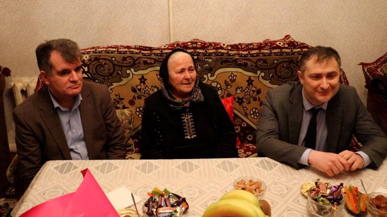 Мурад Казиев поздравил жен и матерей участников СВО с наступающим 8 марта.