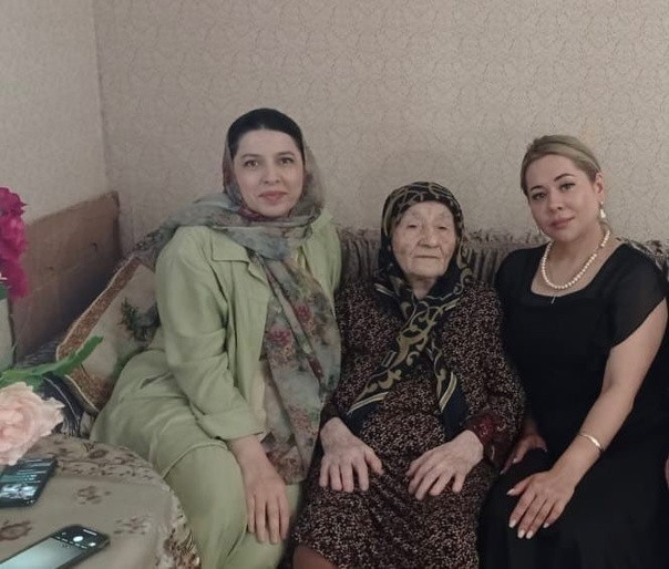 Поздравление с 95 - летним юбилеем ветерана труда.