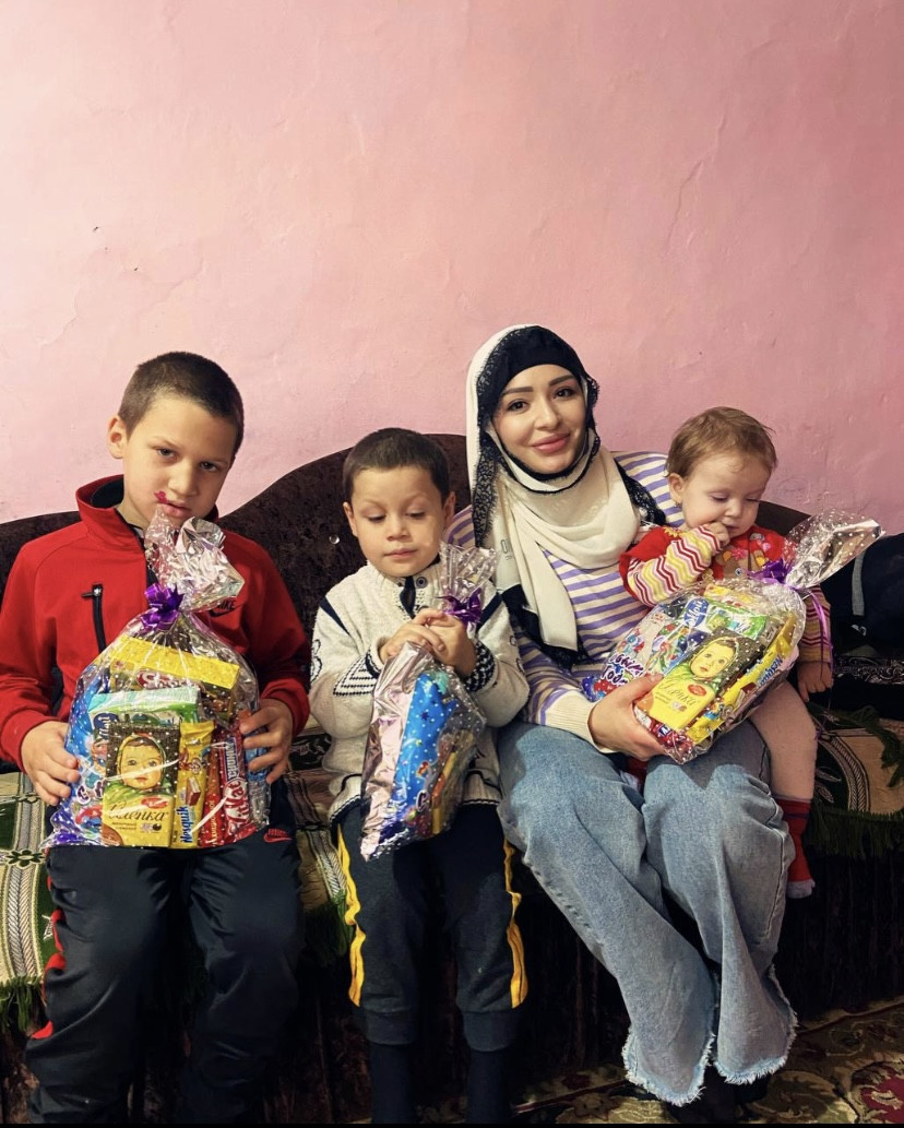 Навестили семью умершего Афганца !