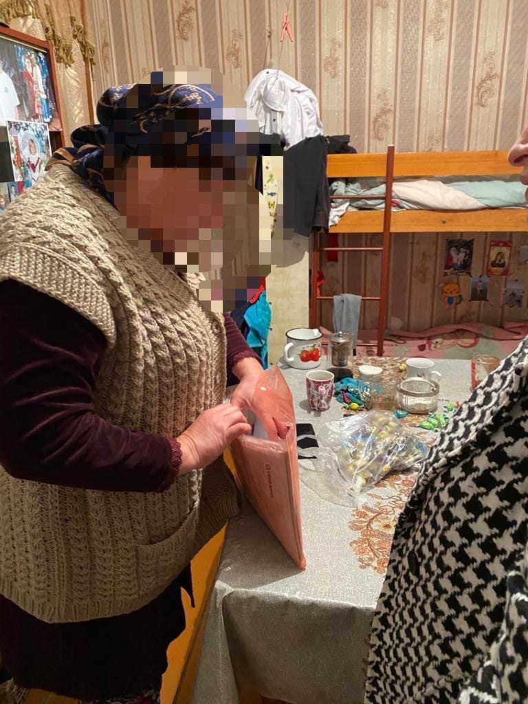 Посещение семей находящиеся в социально опасном положении.