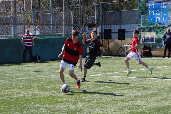 Более 250 тысяч детей из городов и районов Дагестана участвуют в региональном проекте «Школьная футбольная лига»