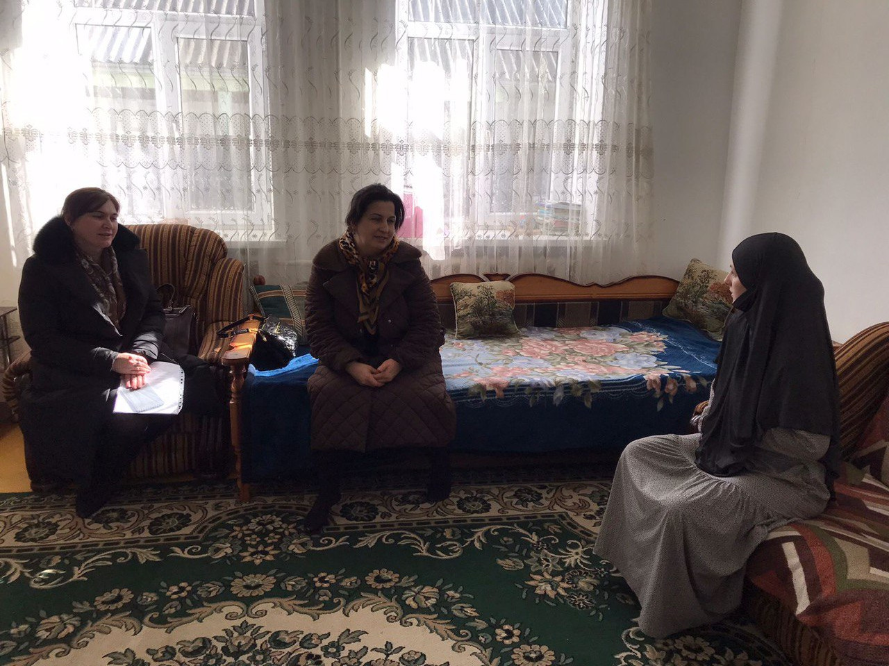 *Обеспечение безопасности ребёнка*