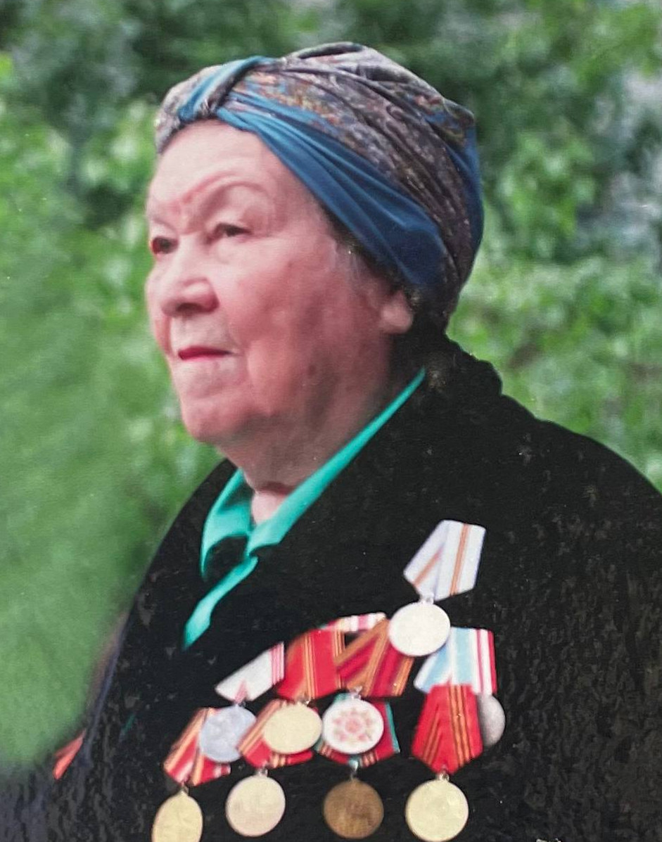 Субботник у ветерана Великой отечественной войны 1941-1945 гг.