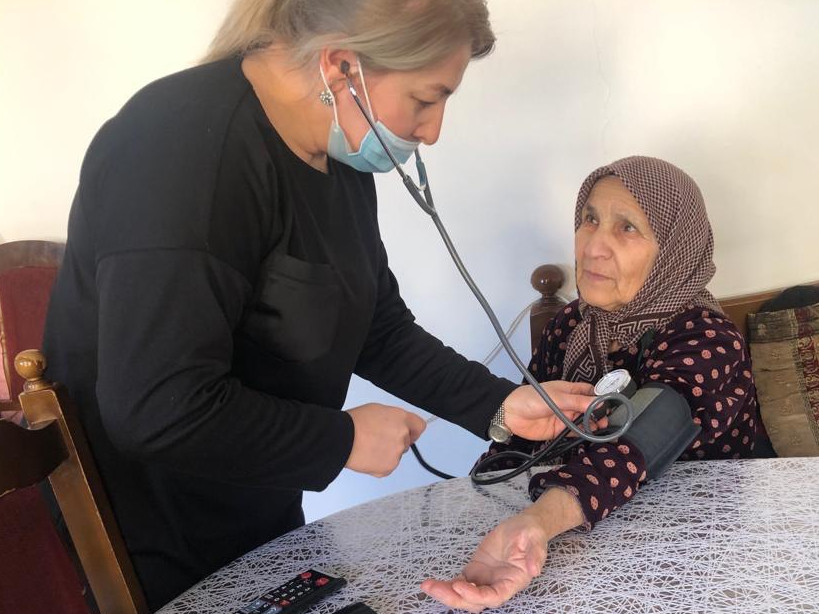 Работа социальных работников