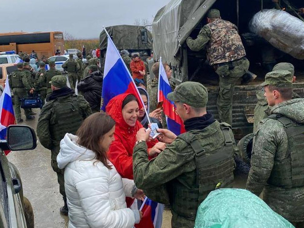 семьям мобилизованных граждан и граждан, принимающих участие в специальной военной операции на добровольной основе