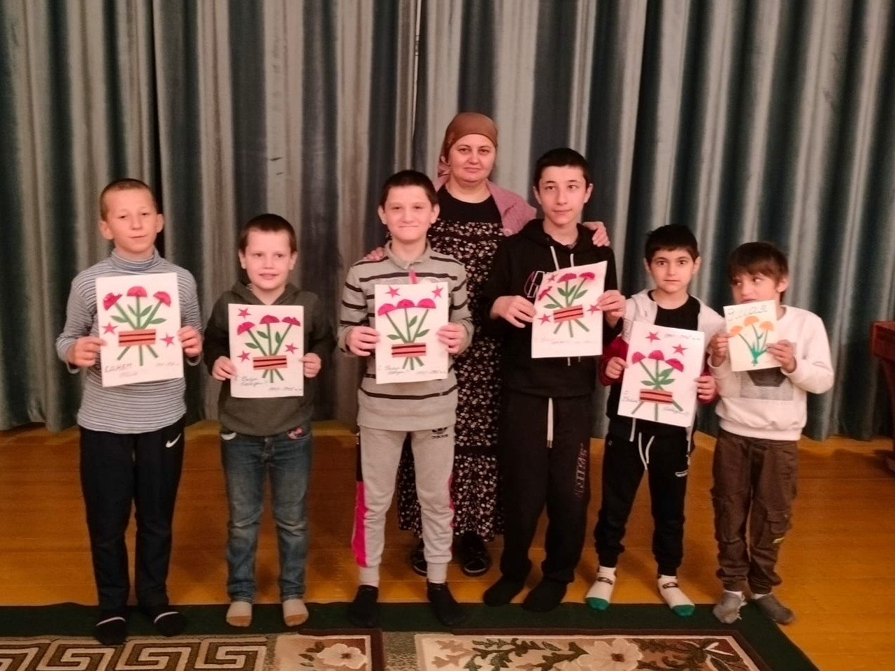 Занятие в стационарном пребывании- "Открытка на 9 мая".