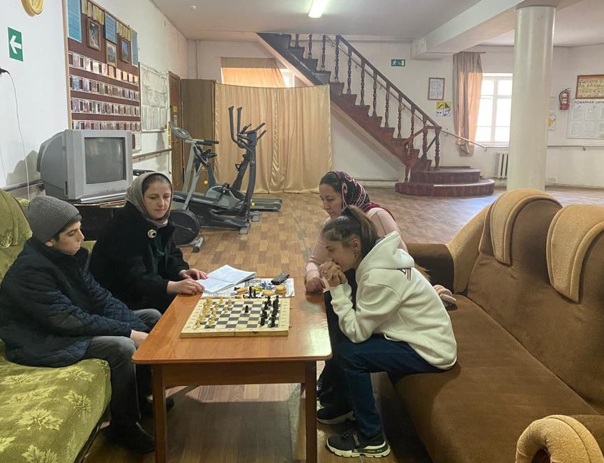 БУДНИЕ ДНИ СОЦИАЛЬНОГО ОБСЛУЖИВАНИЯ ДЕТЕЙ И СЕМЕЙ С ДЕТЬМИ В ПОЛУСТАЦИОНАРНОЙ ФОРМЕ.